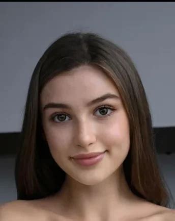 olivia motta|Olivia Casta Bio – Age, Personal and Professional Highlights